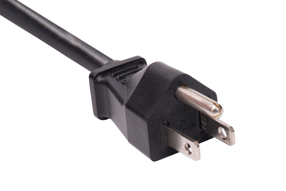 American Power Cord NEMA 5-15P Type B Grounded Straight Male Plug, 15A 125V