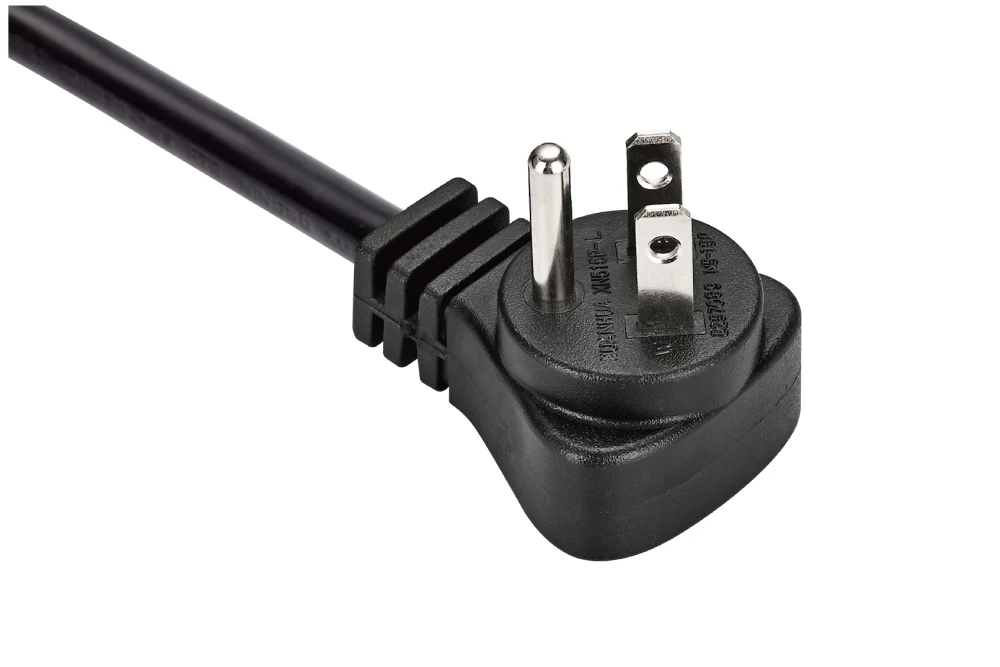 American Power Cord NEMA 5-15P Type B Turn 135 degree Male Plug, 15A 125V