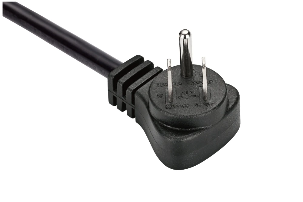 American Power Cord NEMA 5-15P Type B Turn 225 degree Male Plug, 15A 125V