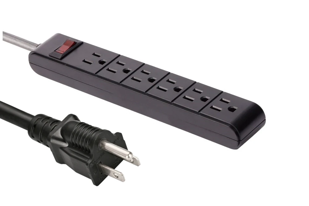 American Power Cord NEMA 5-15P/NEMA 5-15R Type B power strip Male Plug/Female Receptacle, 15A 125V