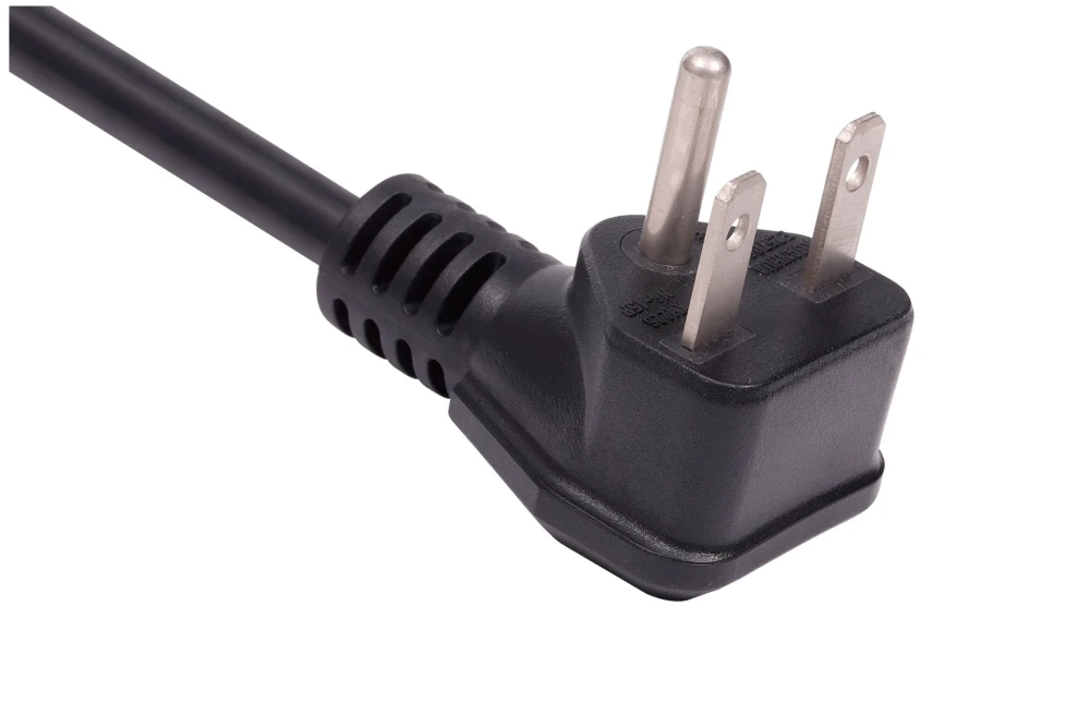 American Power Cord NEMA 6-15P Right Angle Male Plug, 15A 250V