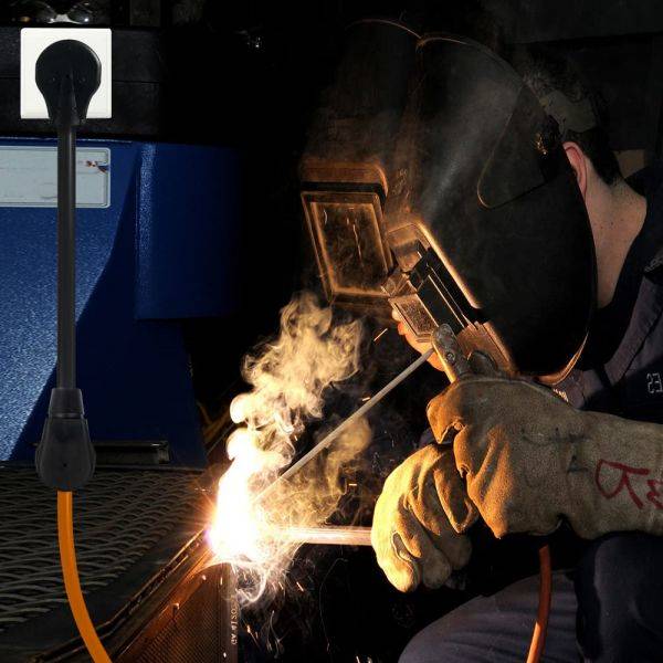 NEMA TT-30P to NEMA 6-50R